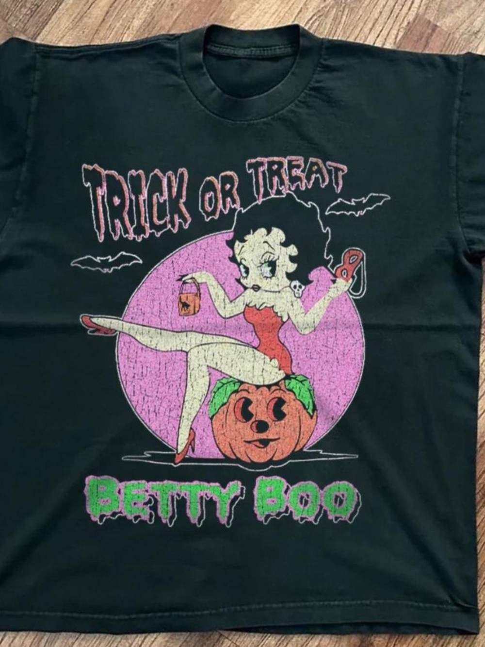 Gildan Black Betty Boo Halloween Graphic Tee with Pink and Green Accents